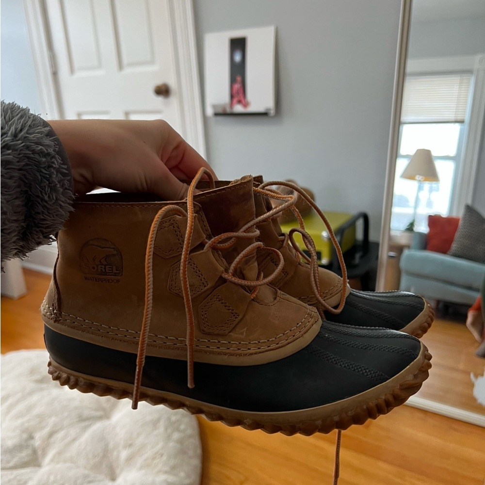 Sorel out n about rain boots